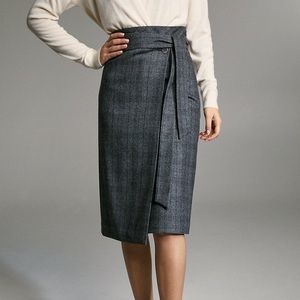 Aritzia Karl Wool Cashmere Skirt in Navy